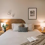 Ofir - 2 Bedrooms And Office In Alvalade